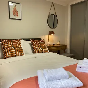  Apartment Private Main Door Lovely 2 Bedroom